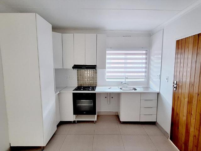2 Bedroom apartment to rent in Robindale, Randburg