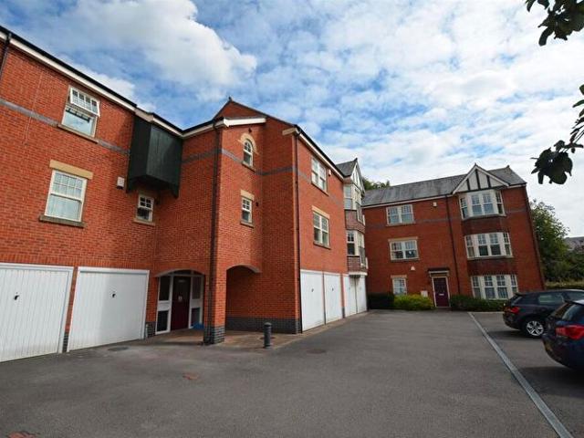 2 Bedroom Apartment To Rent In Roman Road, Chester Green, Derby, DE1