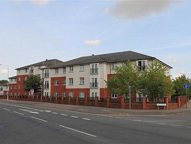 2 Bedroom Apartment To Rent In Racecourse Mews, Loughborough, LE11