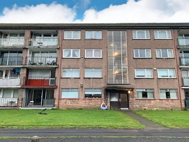 2 Bedroom Apartment To Rent In Rannoch Drive, Renfrew, PA4
