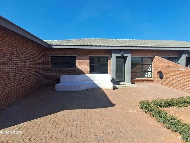 2 Bedroom Apartment to Rent in Raslouw