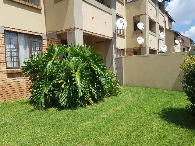 2 Bedroom Apartment to Rent in Reyno Ridge
