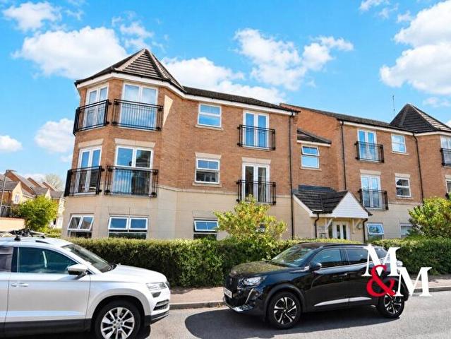 2 Bedroom Apartment To Rent In Reeve Close, LU7