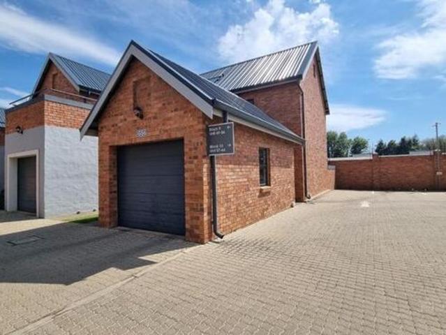 2 Bedroom apartment to rent in Rynfield, Benoni