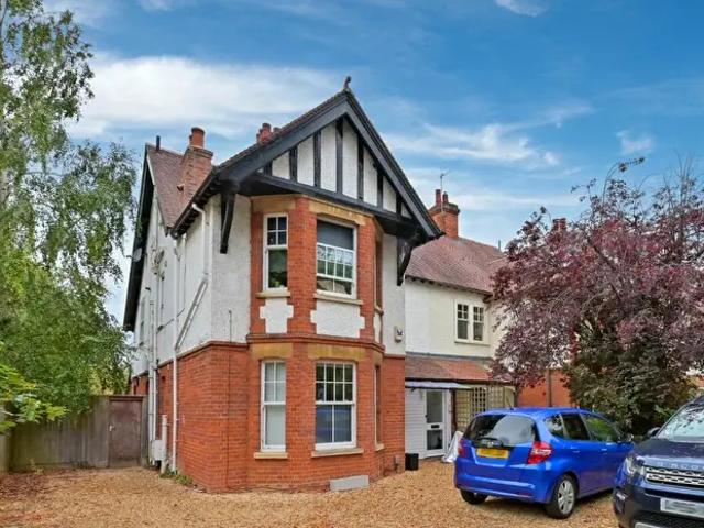 2 Bedroom Apartment To Rent In Woodstock Road, Oxford, Oxfordshire, OX2