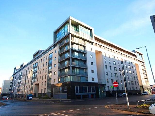 2 Bedroom Apartment To Rent In Wallace Street, Glasgow, G5