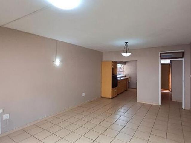 2 Bedroom apartment to rent in Westdene, Bloemfontein