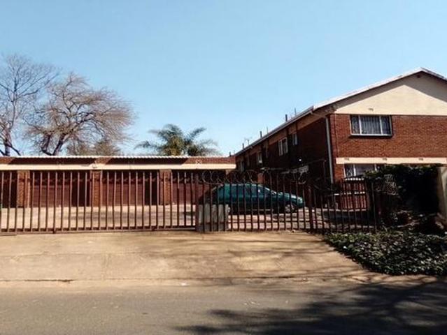 2 Bedroom apartment to rent in Windsor West, Randburg