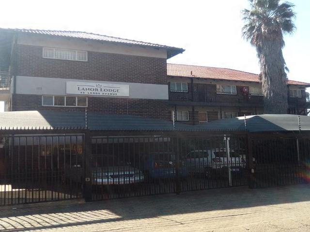 2 Bedroom apartment to rent in Windsor West, Randburg