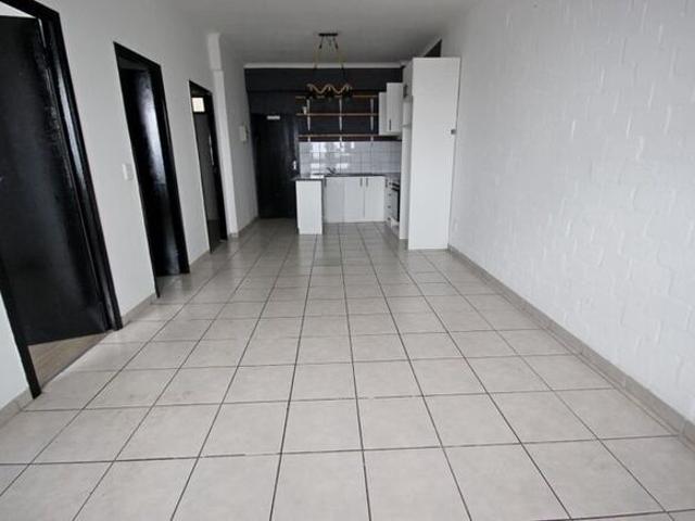 2 Bedroom apartment to rent in Wynberg, Cape Town