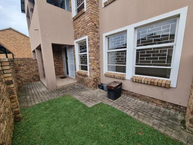2 Bedroom apartment to rent in Terenure, Kempton Park