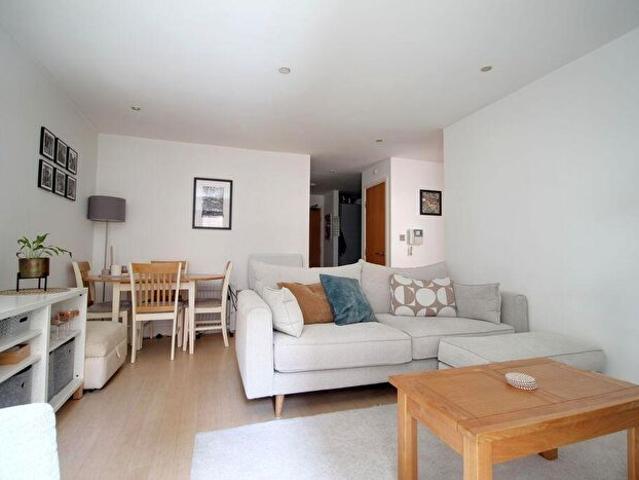 2 Bedroom Apartment To Rent In The Habitat, Woolpack Lane, NG1