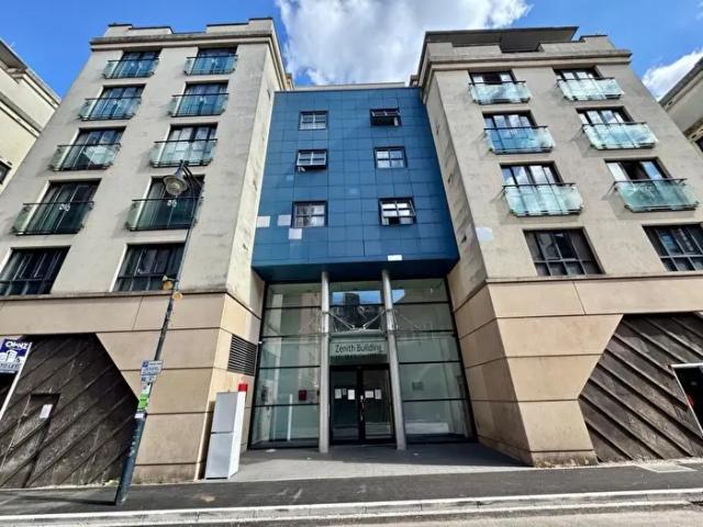 2 Bedroom Apartment To Rent In The Zenith Building, LE1