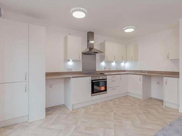 2 Bedroom Apartment To Rent In Thread Court, Glasgow, G40
