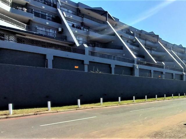 2 Bedroom apartment to rent in Umdloti Beach