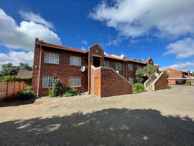 2 Bedroom Apartment to Rent in Universitas