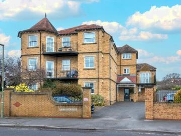 2 Bedroom Apartment To Rent In Victoria Gate, A Victoria Road, Oxford, Oxfordshire, OX2