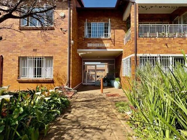 2 Bedroom apartment to rent in Victory Park, Randburg