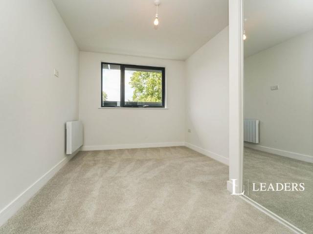 2 bedroom apartment to rent Leckhampton Road, Cheltenham, GL53