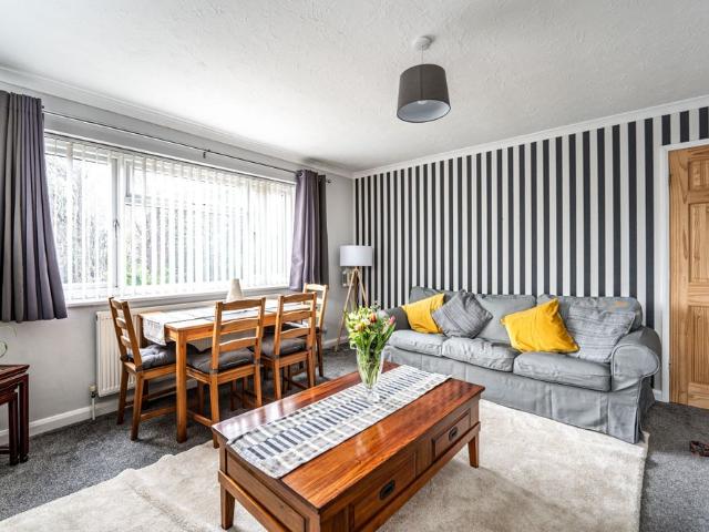 2 bedroom apartment to rent Lyminster Road, Wick, Littlehampton, West Sussex, BN17