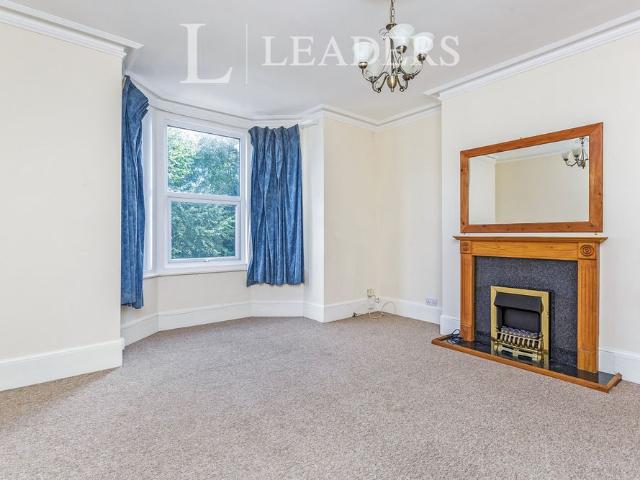 2 bedroom apartment to rent Marmion Road, Southsea, PO5