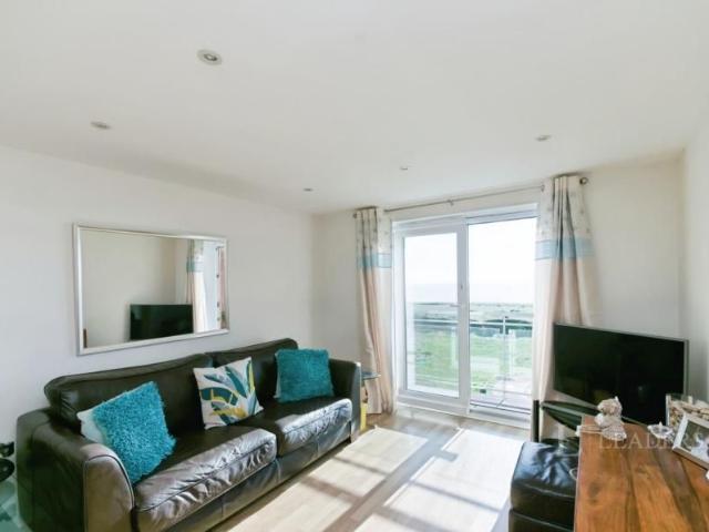 2 bedroom apartment to rent San Diego Way, Eastbourne, East Sussex, BN23
