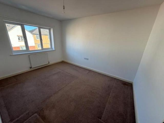2 bedroom apartment to rent Sarum Road, Luton, Bedfordshire, LU3