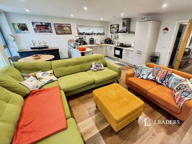 2 bedroom apartment to rent Palmeira Avenue, Hove, BN3
