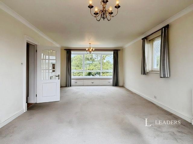 2 bedroom apartment to rent Queens Road, Cheltenham, Gloucestershire, GL50