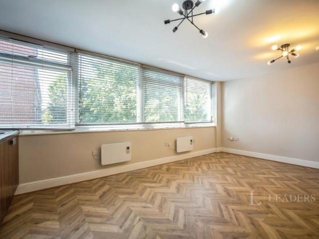 2 bedroom apartment to rent Roman Square, Sittingbourne, Kent, ME10