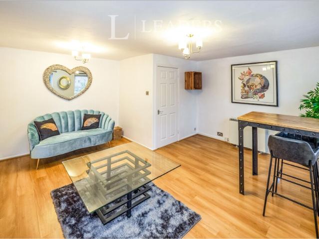 2 bedroom apartment to rent Redberry Court, Charlotte Street, Leamington Spa, CV31