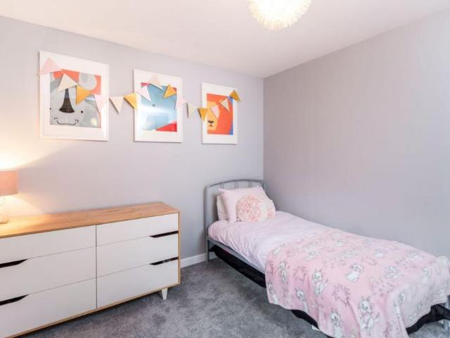 2 bedroom apartment to rent Warren Close, Cambridge, CB2