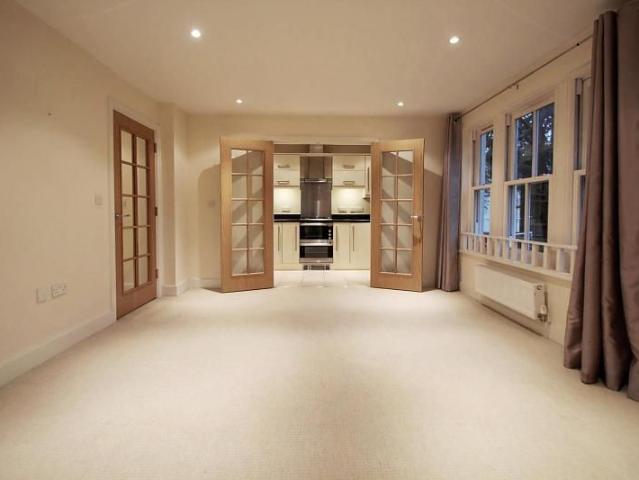 2 bedroom apartment to rent Wellingtonia Place, 42 Reigate Hill, Reigate, RH2