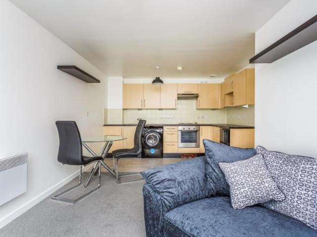 2 bedroom apartment to rent The Roundhouse, Gunwharf Quays, Portsmouth, PO1