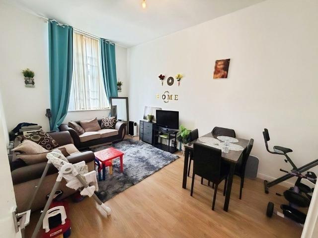 2 bedroom apartment to rent York Buildings, Hastings, East Sussex, TN34