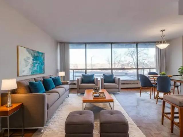 2 Bedroom Apartment Toronto ON 104637091