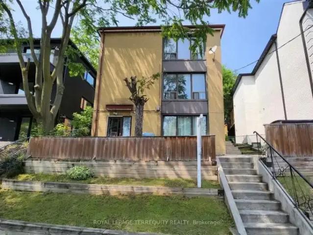 2 Bedroom Apartment Toronto ON 105100427