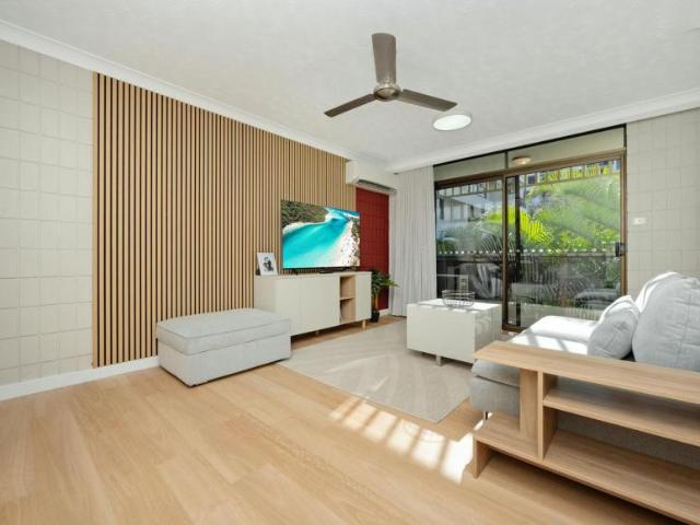2 Bedroom Apartment Townsville City QLD 105943564