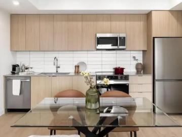 2 Bedroom Apartment Vancouver BC 103424569