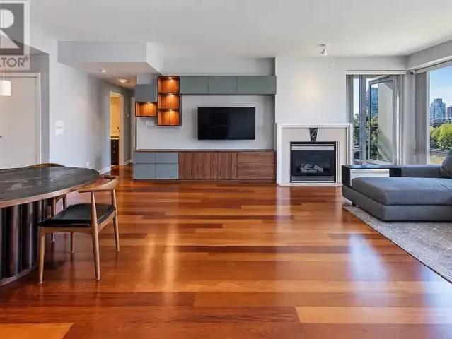 2 Bedroom Apartment Vancouver BC 105623871
