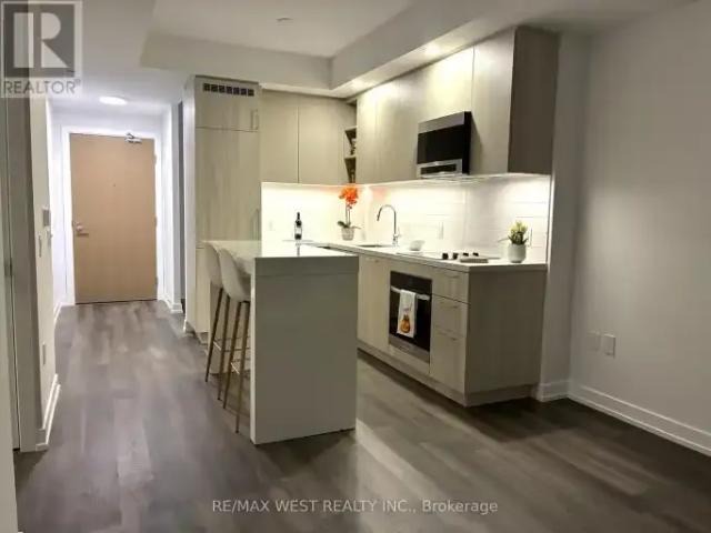 2 Bedroom Apartment Vaughan ON 105654240