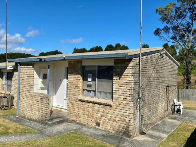 2 Bedroom Apartment Waratah TAS 105935143