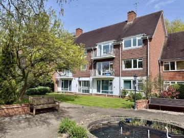 2 Bedroom Apartment Warwick Warwickshire 101676997