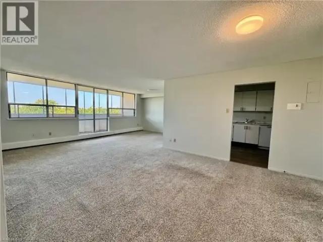2 Bedroom Apartment Waterloo ON 105088017