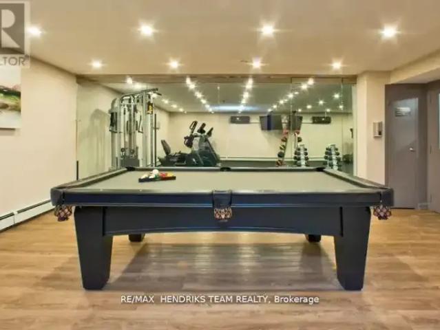 2 Bedroom Apartment Welland ON 102701659