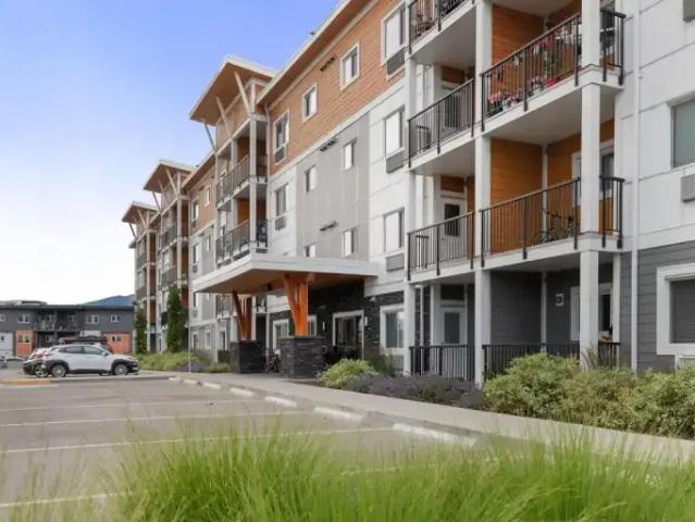 2 Bedroom Apartment West Kelowna BC 104862740