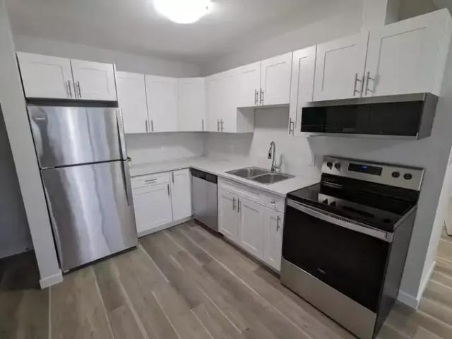 2 Bedroom Apartment Winnipeg MB 103879070