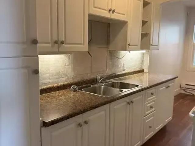 2 Bedroom Apartment Winnipeg MB 104888165