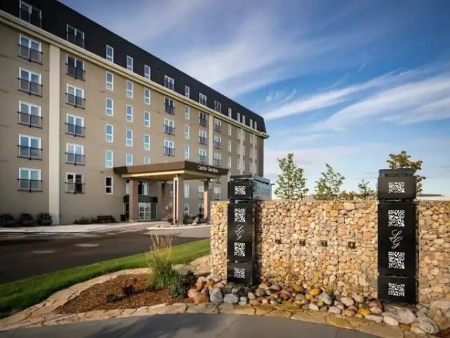 2 Bedroom Apartment Winnipeg MB 105047518