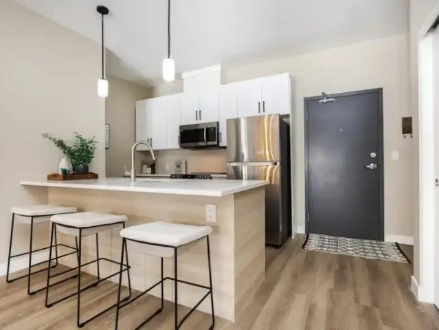 2 Bedroom Apartment Winnipeg MB 105135080